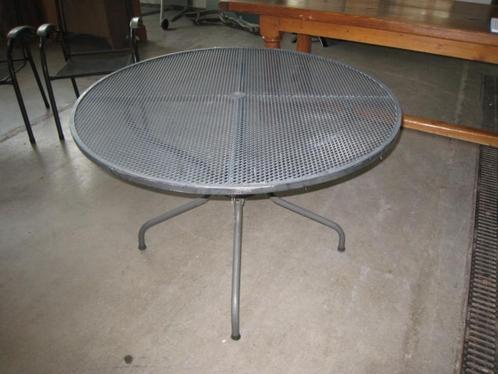 Tuintafel rond, metaal, Hoog 71, diameter 105, Tuin en Terras, Tuinsets en Loungesets, Gebruikt