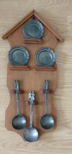 houten souvenir lepelrek; tinnen lepels/onderzetters vlgnr25, Antiek en Kunst, Curiosa en Brocante, Ophalen of Verzenden