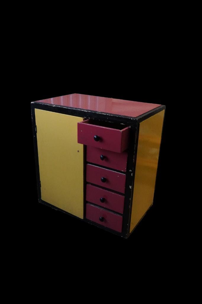 Opvallende Rietveld-achtige Kast – Geel & Rodig Design, Huis en Inrichting, Kasten | Buffetkasten, Gebruikt, 100 tot 150 cm, 50 tot 100 cm