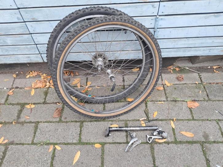 Shimano xt zadelpen, derailleurs en wielset, Fietsen en Brommers, Fietsonderdelen, Gebruikt, Mountainbike, Wiel, Ophalen