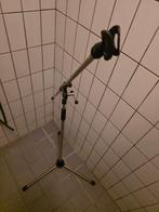 Te koop een microfoon  standaard  van  het merk konig Meyer, Muziek en Instrumenten, Standaards, Ophalen of Verzenden, Zo goed als nieuw