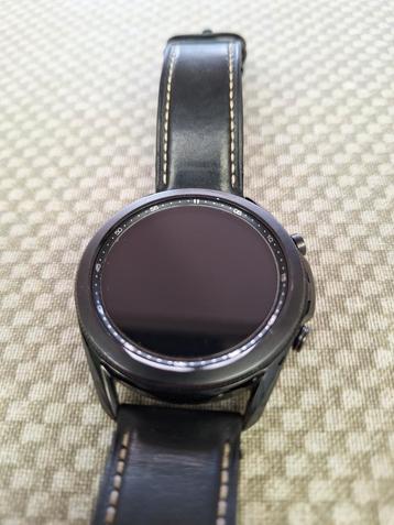 Samsung Galaxy Watch 3 - 45mm + accessoires  beschikbaar voor biedingen