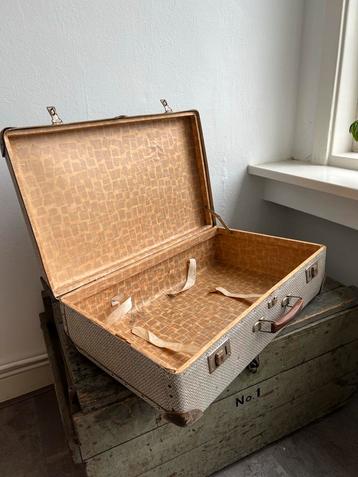Vintage Koffer beschikbaar voor biedingen