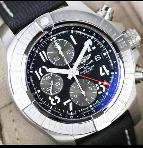 Breitling Avenger Chronograph GMT 45, A24315 full set 2024!!, Sieraden, Tassen en Uiterlijk, Horloges | Heren, Zo goed als nieuw