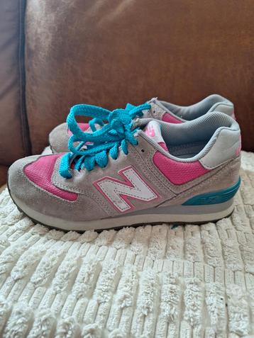 ✅ New Balance 574 dames schoenen maat 36,5 beschikbaar voor biedingen