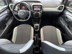 Toyota Aygo 1.0 VVT-i x-play | CRUISE | CAMERA | AIRCO |, Voorwielaandrijving, Euro 5, Gebruikt, 4 stoelen