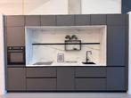 Luxe showroomkeuken te koop compleet. Marmer-design werkblad, Huis en Inrichting, Ophalen, Overige kleuren, Nieuw, Enkelwandige keuken
