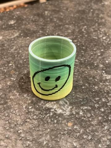 Mini Muizentrap met Smiley Gezicht beschikbaar voor biedingen