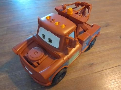 Grote Cars auto: Tow Mater / Takel, Kinderen en Baby's, Speelgoed | Speelgoedvoertuigen, Gebruikt, Ophalen