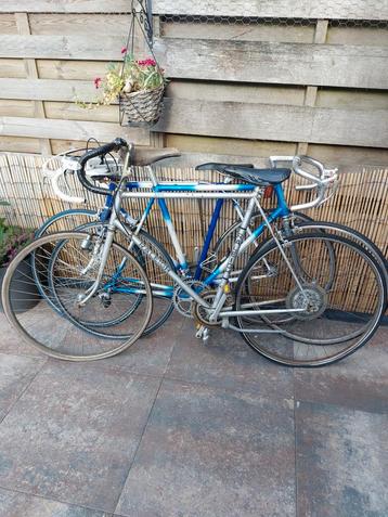3 racefietsen in 1 koop leuk voor de hobby beschikbaar voor biedingen