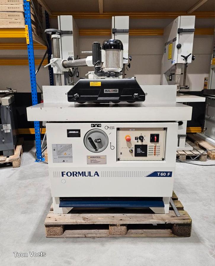 Freesmachine met 4 Rols aanvoerapparraat SCM, Doe-het-zelf en Verbouw, Gereedschap | Freesmachines, Zo goed als nieuw, Overige soorten