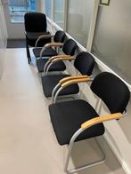 Gratis bezoekers- en wachtruimtestoelen, Ophalen, Gebruikt, Zwart, Vijf, Zes of meer stoelen