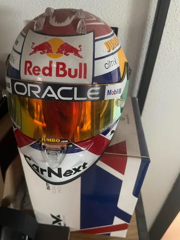 Max Verstappen 1:2 Helm - Zandvoort 2022 beschikbaar voor biedingen