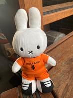 Nijntje knuffel Nederlands voetbal, Ophalen of Verzenden, Gebruikt, Konijn