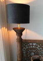 Velvet chocolate brown cilinder lampenkap, Huis en Inrichting, Lampen | Lampenkappen, Bruin, Landelijk, romantisch, stijlvol, chique