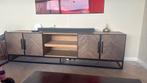 Richmond Herringbone TV-dressoir - Zo goed als nieuw!, 150 tot 200 cm, Ophalen of Verzenden, Zo goed als nieuw, Minder dan 100 cm