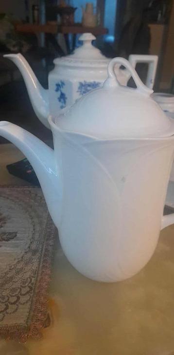 Royal Albert Horizons Koffiepot beschikbaar voor biedingen