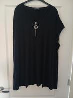 Zwart t-shirt met V-hals maat 56, Ophalen of Verzenden, Zo goed als nieuw, Zwart, Shirt of Top