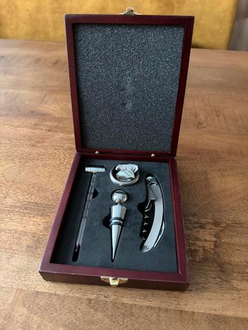 Sommelier set beschikbaar voor biedingen