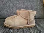 Ugg classic mini Sand, Kleding | Dames, Schoenen, UGG, Verzenden, Beige, Lage of Enkellaarzen