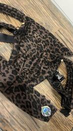 Artipoppe draagzak leopard dark, Kinderen en Baby's, Buik of Rug, Zo goed als nieuw, Draagzak, Ophalen