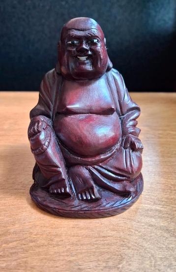 Vintage rood hout lachende boeddha jaren 60 beeldje beschikbaar voor biedingen