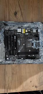 ASRock B85M (defect), DDR3, Ophalen of Verzenden, Micro-ATX, LGA 1150