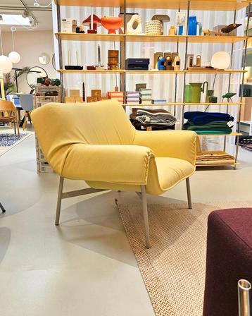 Muuto Wrap Lounge Chair showmodel grijs/Kvadrat Balder-stof beschikbaar voor biedingen