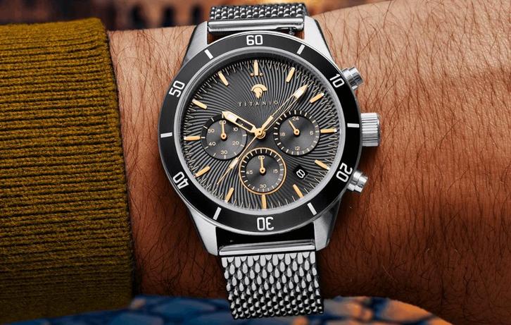 Titanio Agrippa SB001 horloge t.w.v € 499 nieuw!, Sieraden, Tassen en Uiterlijk, Sporthorloges, Nieuw, Android, Zilver, Waterdicht