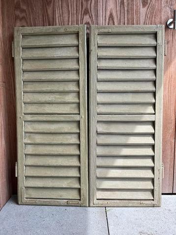 Brocante Louvre deurtjes beschikbaar voor biedingen