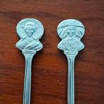 Niemeyer, 2 theelepeltjes Hollandse klederdracht, Antiek en Kunst, Antiek | Bestek, Ophalen of Verzenden