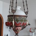 Een schitterende petroleum lamp met majolica pot, Antiek en Kunst, Antiek | Lampen, Ophalen of Verzenden