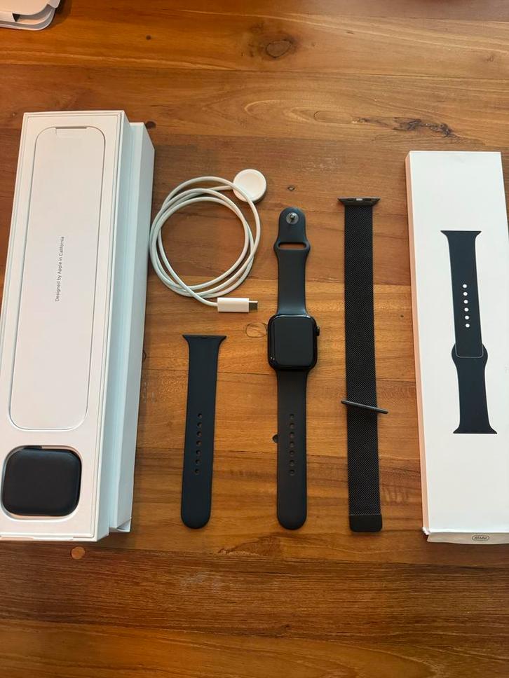 Apple Watch - Serie 7 - Midnight Aluminium, Sieraden, Tassen en Uiterlijk, Smartwatches, Nieuw, iOS, Zwart, Ophalen of Verzenden