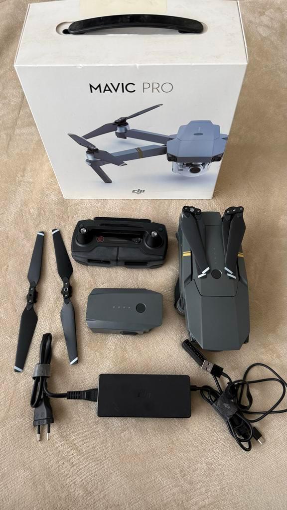 DJI Mavic Pro  extra batterij + toebehoren -Zeer nette staat, Audio, Tv en Foto, Drones, Gebruikt, Drone met camera, Ophalen of Verzenden