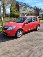 Dacia Sandero 1.6 MPI 90 2009 Rood, Auto's, Dacia, Origineel Nederlands, Te koop, 5 stoelen, 14 km/l