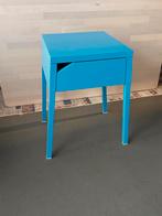 Ikea Nachtkastje - Blauw, Huis en Inrichting, Tafels | Bijzettafels, Minder dan 55 cm, Metaal of Aluminium, Vierkant, Zo goed als nieuw