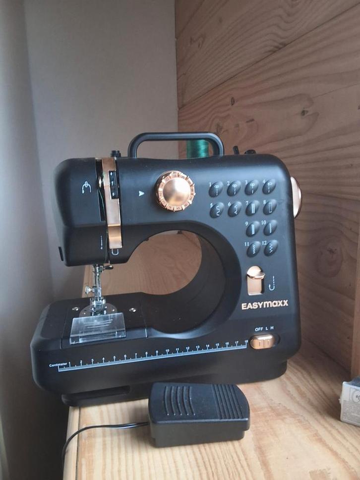 Naaimachine - Easymaxx, Hobby en Vrije tijd, Naaimachines en Toebehoren, Gebruikt, Naaimachine, Overige merken, Ophalen of Verzenden