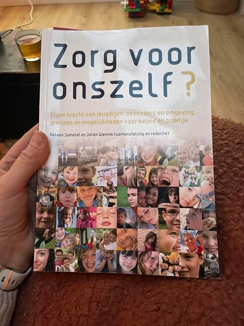 Heleen Jumelet - Zorg voor onszelf?, Boeken, Wetenschap, Zo goed als nieuw, Ophalen of Verzenden