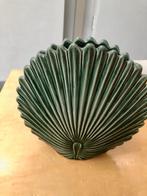 madam Stoltz vaas, Aardewerk of Porselein, Nieuw, Ophalen of Verzenden, Minder dan 50 cm