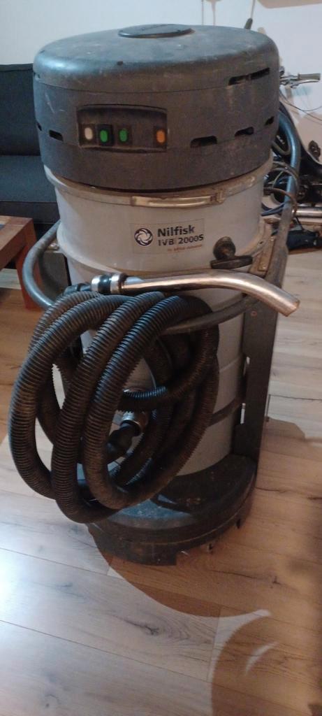 Nilfisk IVB 2000s Stofzuiger - Industrieel, Doe-het-zelf en Verbouw, Motoren, Gebruikt, Elektromotor, Ophalen of Verzenden