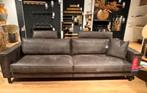 Bruine microleder bank, Ophalen, 250 tot 300 cm, 75 tot 100 cm, Zo goed als nieuw