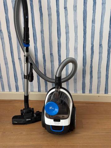 Stofzuiger (Compact Zakloze) / Vacuum (Compact Bagless) beschikbaar voor biedingen