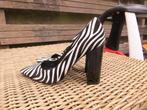Prachtige pumps van het merk River Island maat 7 (40.5), Pumps, Overige kleuren, River Island, Ophalen of Verzenden
