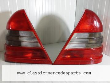 Achterlichten Mercedes C-klasse W202 sedan beschikbaar voor biedingen