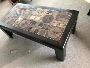 TUE POULSEN Vintage & Design; tafel salontafel beschikbaar voor biedingen