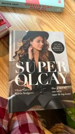 Olcay Gulsen - SuperOlcay, Olcay Gulsen; Karin Kuijpers, Ophalen of Verzenden, Zo goed als nieuw, Mode algemeen