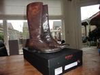 Super mooie Di Stilo laars grijs/bruin mt 39.5 van zwartjes, Kleding | Dames, Schoenen, Hoge laarzen, Bruin, Di Stilo, Ophalen of Verzenden