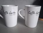 2 witte kopjes, mokken Caffe Latte van Riviera Maison, Ophalen of Verzenden, Zo goed als nieuw, Overige stijlen, Kop(pen) en/of Schotel(s)