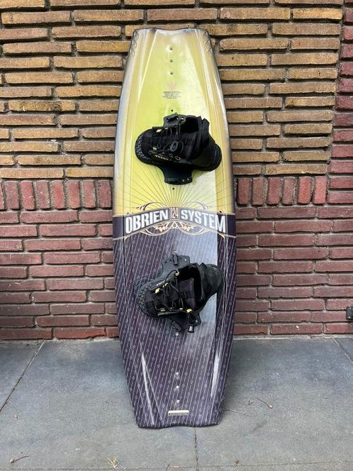 O’Brien System Junior Wakeboard 124X40, Watersport en Boten, Wakeboarden, Zo goed als nieuw, Ophalen