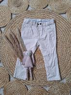 Beige kleurig Zara broekje maat 92, Broek, Meisje, Ophalen of Verzenden, Zo goed als nieuw